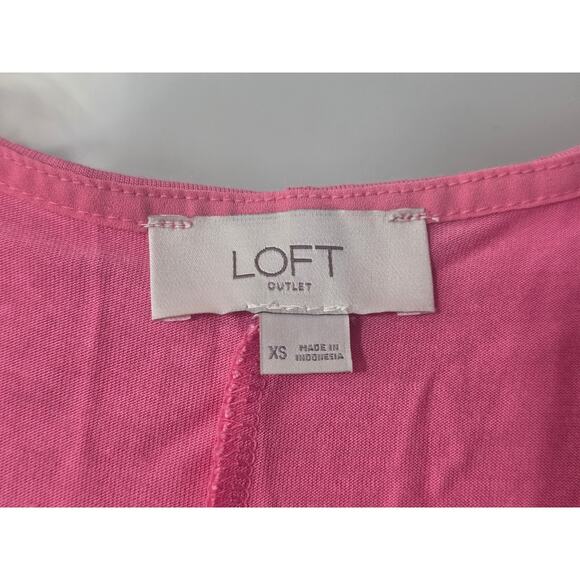 Ann Taylor Loft pink flutter sleeve blouse shirt - XS - Picture 2 of 4